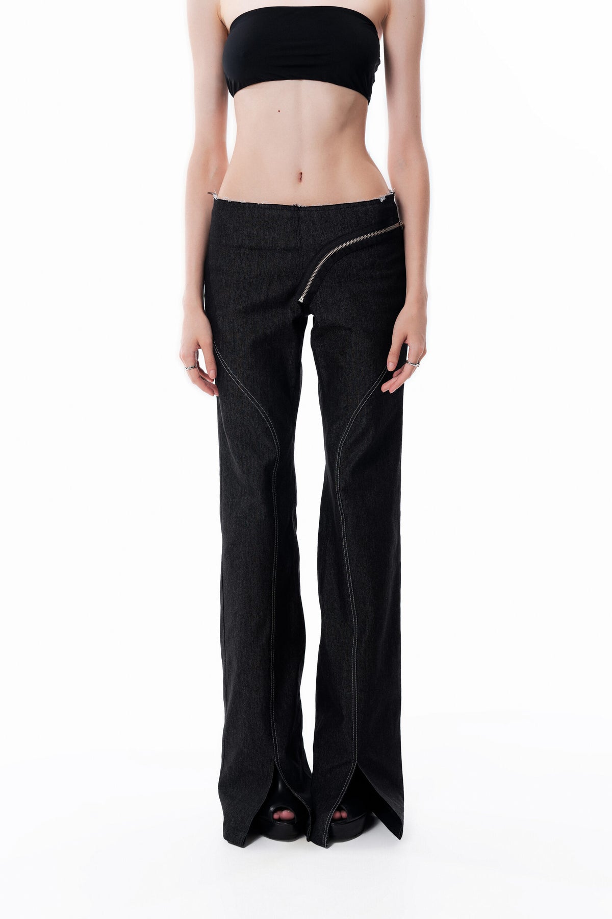 Zippers jeans