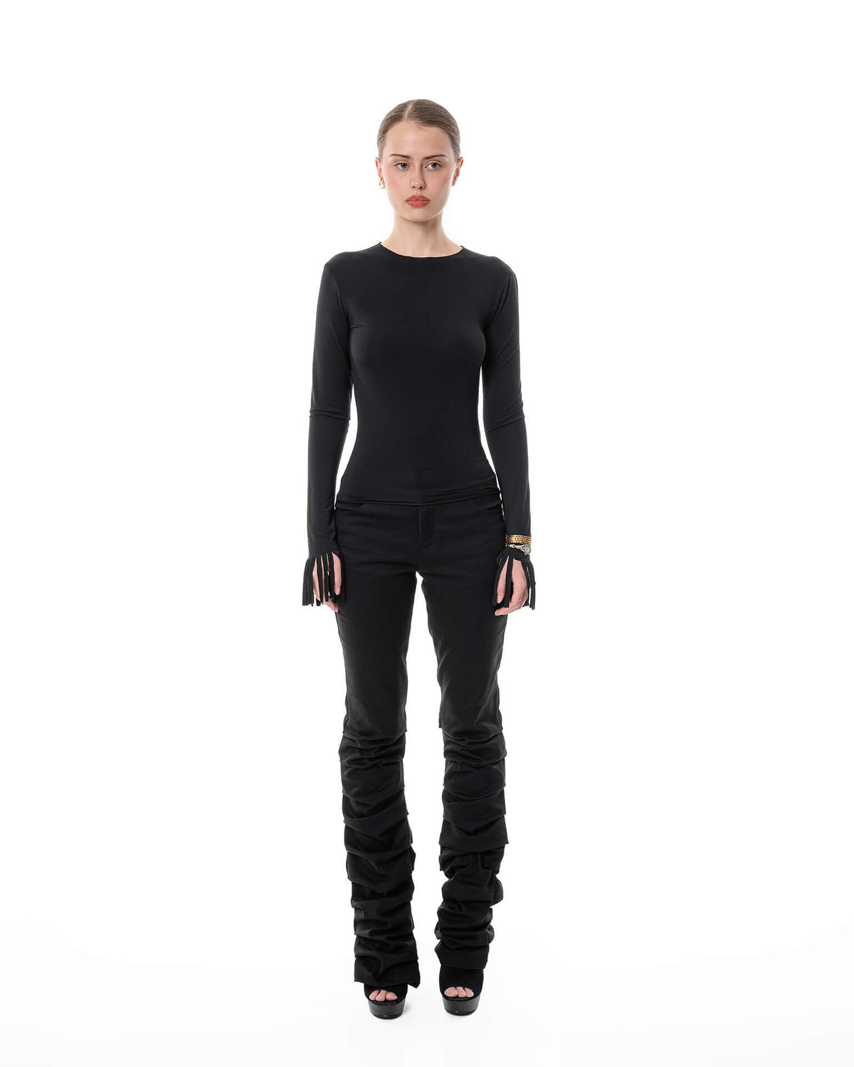 Longsleeve with cutouts