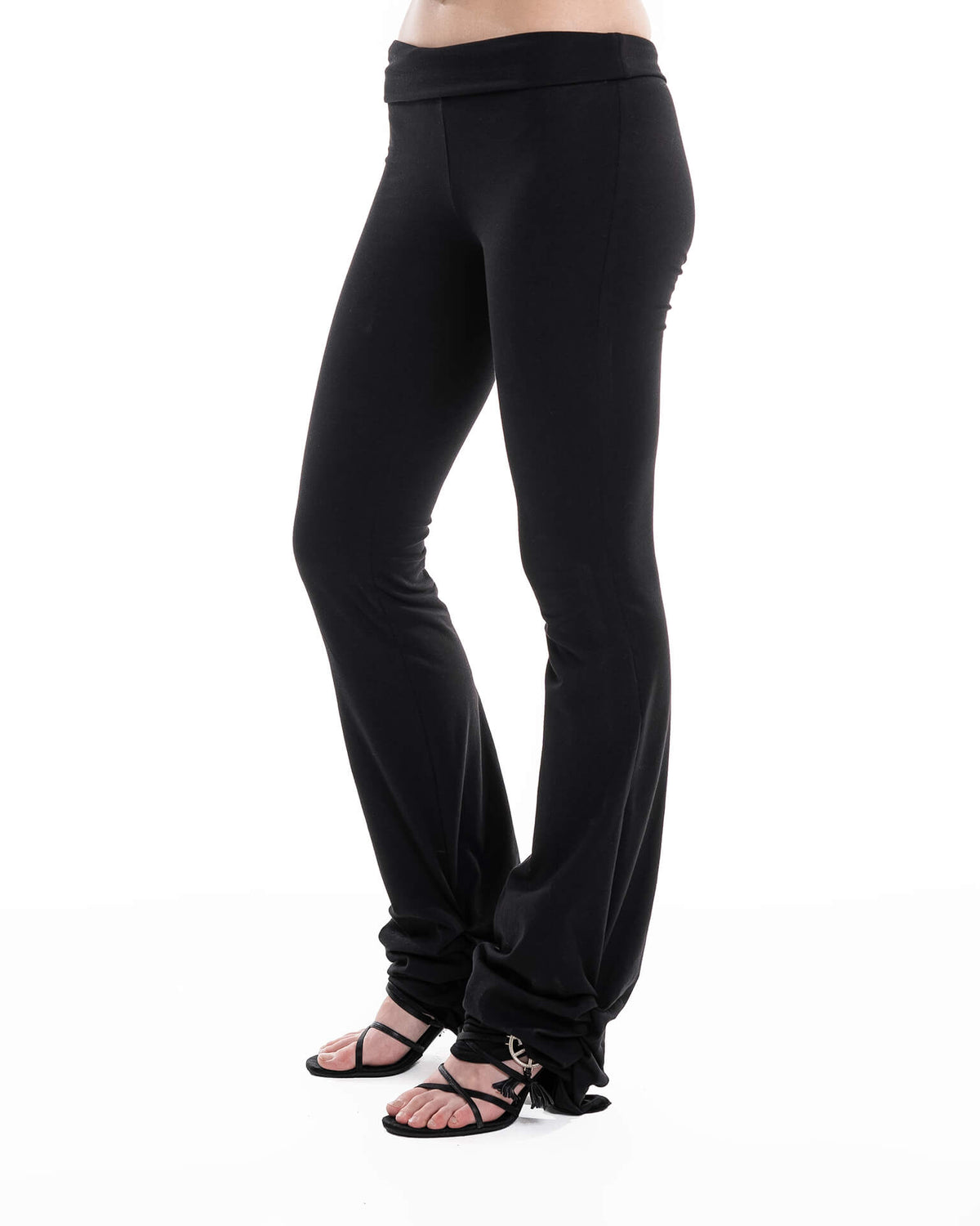 Skinny draped pants