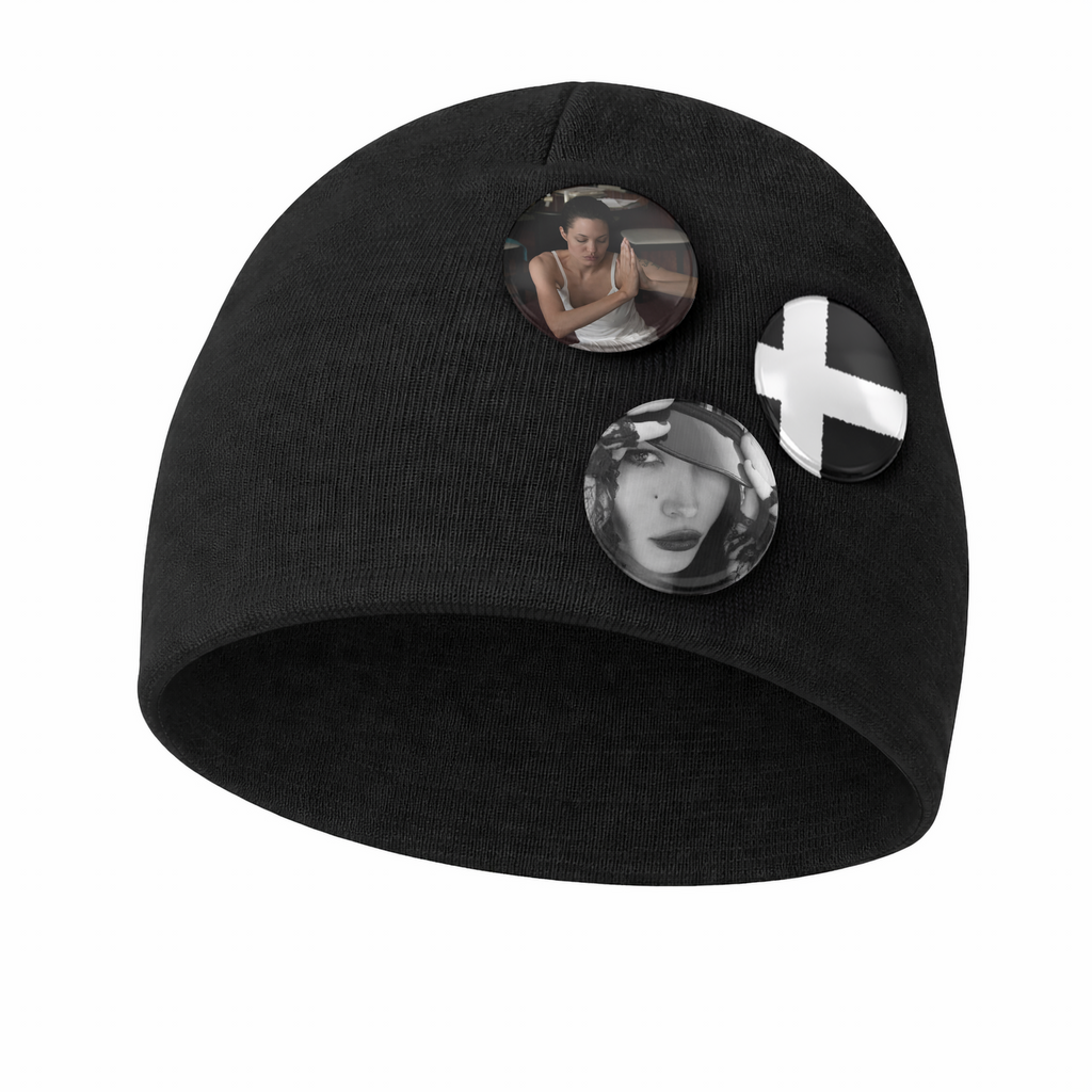 Jolie pin beanie × N_ALEXEEVAAA