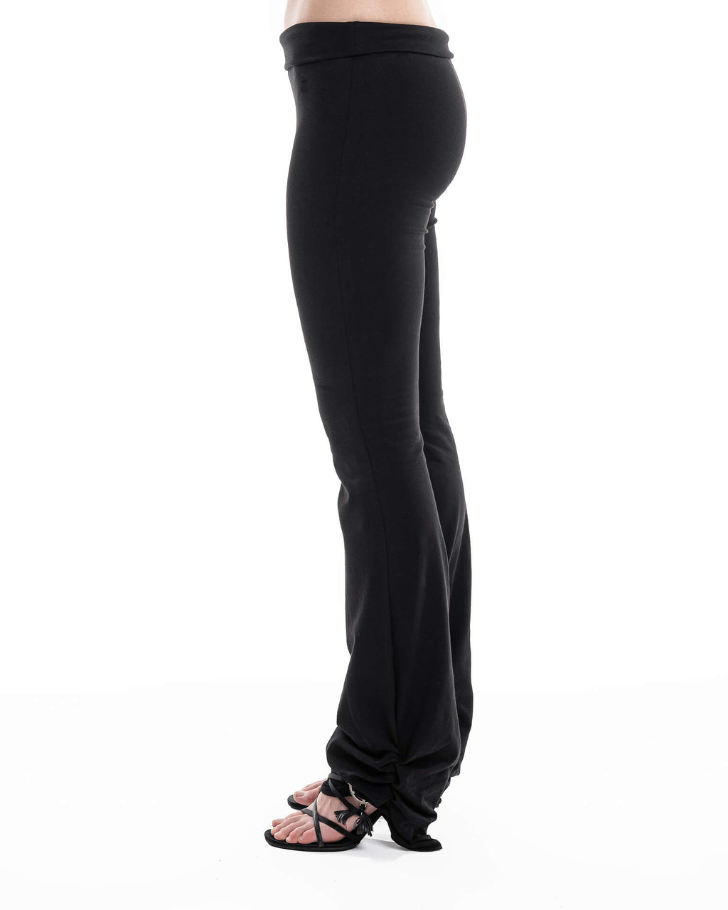 Skinny draped pants