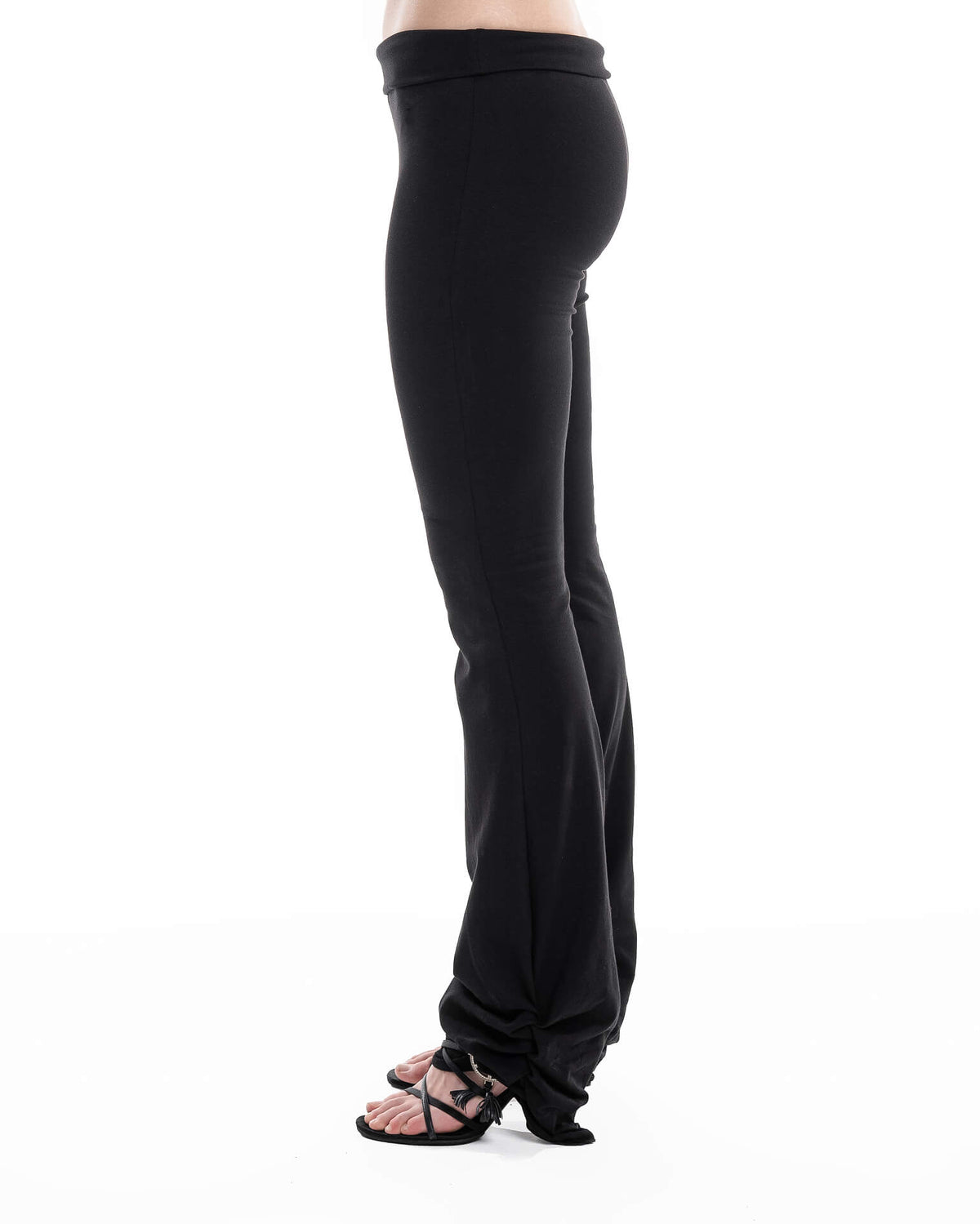 Skinny draped pants